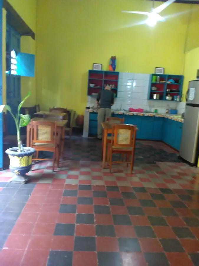 Hostal Casa Ivana León Eksteriør billede