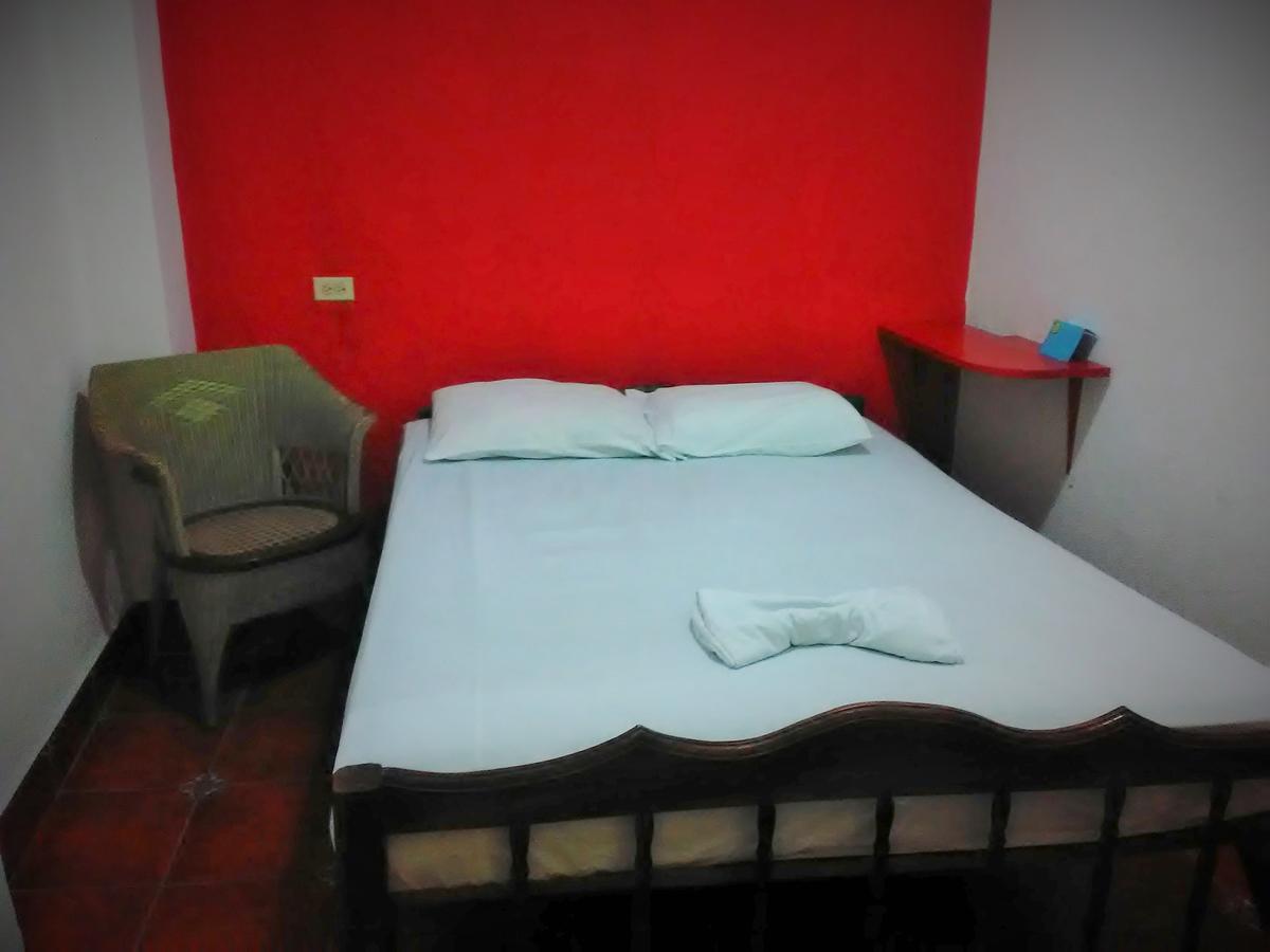 Hostal Casa Ivana León Eksteriør billede