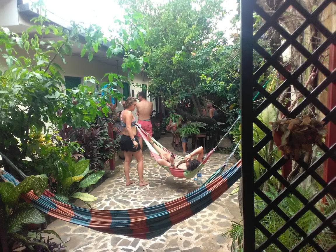 Hostal Casa Ivana León Eksteriør billede